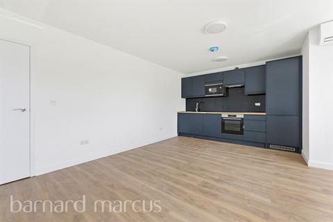 1 bedroom maisonette for sale, Kingston Road, Epsom