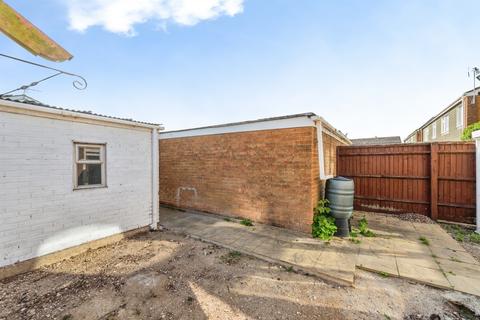 3 bedroom semi-detached house for sale, Lodden Avenue, Berinsfield, Wallingford