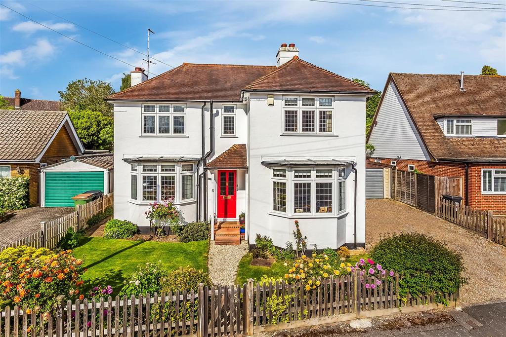Detached house exterior, garage, garden