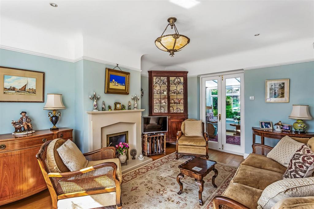 Living room, fireplace