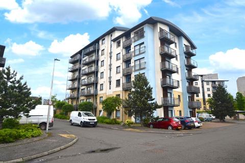 2 bedroom flat to rent, Drybrough Crescent, Craigmillar, Edinburgh, EH16