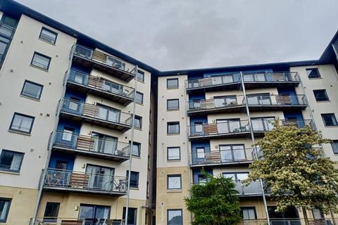 2 bedroom flat to rent, Drybrough Crescent, Craigmillar, Edinburgh, EH16