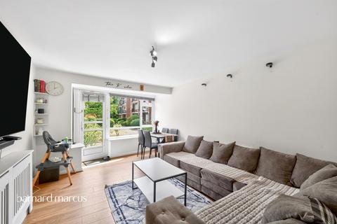 Castle Way, Feltham