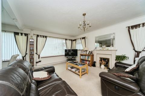 3 bedroom detached bungalow for sale, Alfriston Close, Bexhill-On-Sea