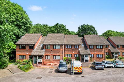 undefined, Park Avenue, Enfield