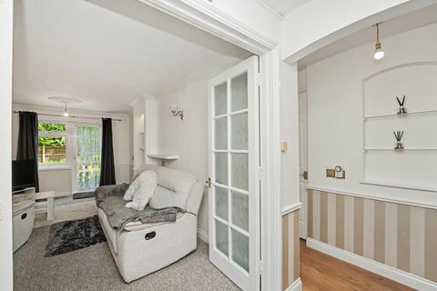 undefined, Park Avenue, Enfield