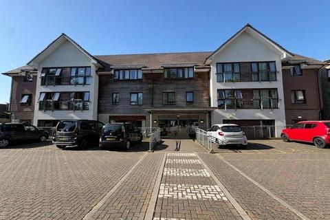 2 bedroom apartment for sale, Station Road, Littlehampton BN16