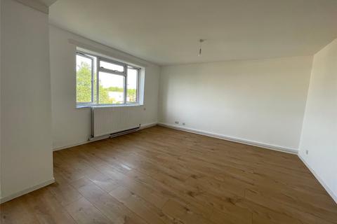 2 bedroom apartment to rent, Woodcote Road, Wallington SM6