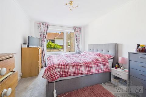 2 bedroom apartment for sale, De La Warr Parade, Bexhill-On-Sea