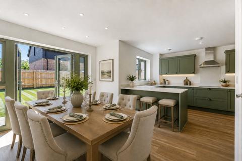 4 bedroom semi-detached house for sale, Bolley Avenue, The Green, Bordon, GU35
