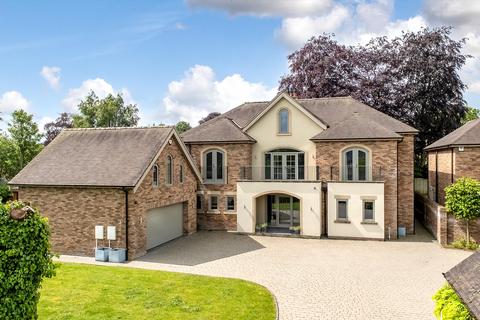 6 bedroom detached house for sale, London Road, Shrewsbury, Shropshire SY2
