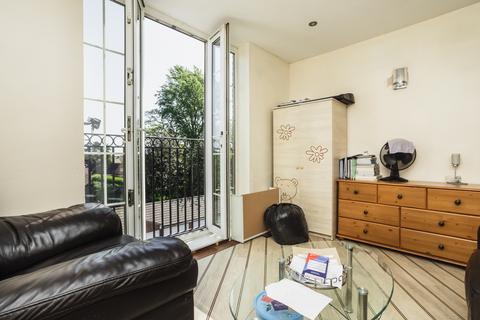 2 bedroom flat for sale, Bawtry Road, Doncaster DN4