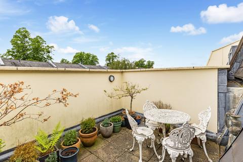 3 bedroom penthouse for sale, The Broad Walk, Imperial Square, Cheltenham, Gloucestershire, GL50