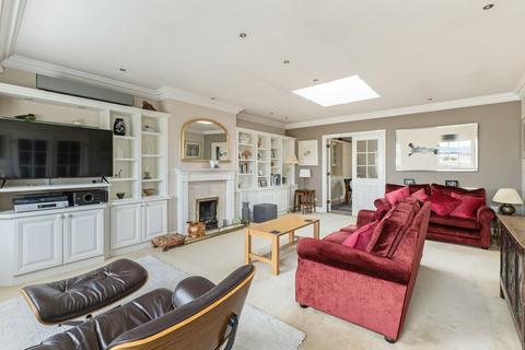 3 bedroom penthouse for sale, The Broad Walk, Imperial Square, Cheltenham, Gloucestershire, GL50