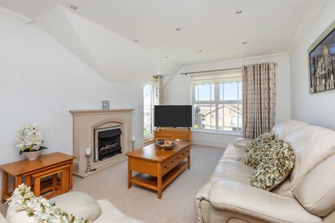 2 bedroom flat for sale, Harsfold Road, Rustington, BN16