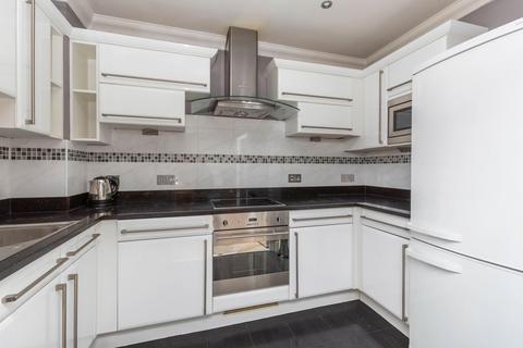 2 bedroom flat for sale, Harsfold Road, Rustington, BN16