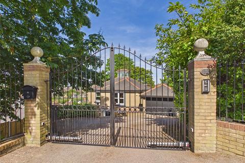 4 bedroom detached house for sale, Willoughby Road, Ipswich, IP2