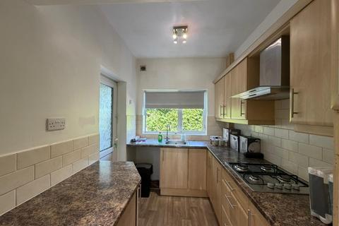 4 bedroom terraced house to rent, Poplar Grove , Newcastle-Under-Lyme ST5