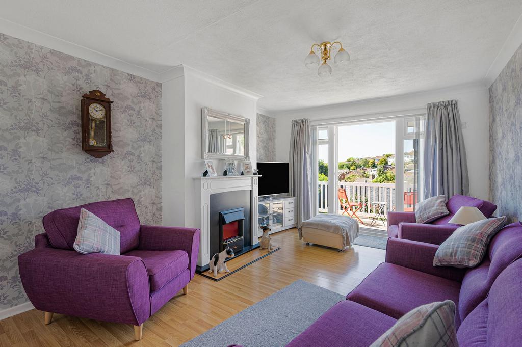 House in Brighton, Saltdean - More