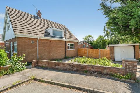 2 bedroom detached house for sale, Iver Road, Upton, Chester