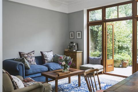 8 bedroom detached house for sale, Blenheim Gardens, London, NW2