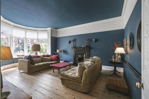 8 bedroom detached house for sale, Blenheim Gardens, London, NW2