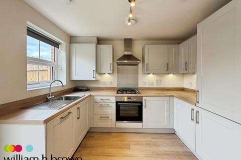 2 bedroom house to rent, Teasel Close, IPSWICH