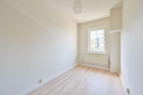 3 bedroom maisonette for sale, Swan Road, Canada Water, London, SE16