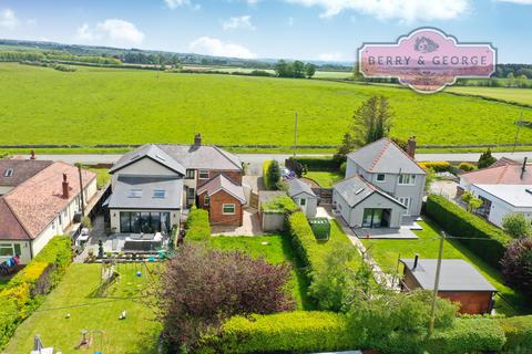 2 bedroom semi-detached house for sale, Pant Y Wacco, Lloc CH8