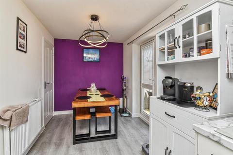 3 bedroom semi-detached house for sale, Lily Road, Frome