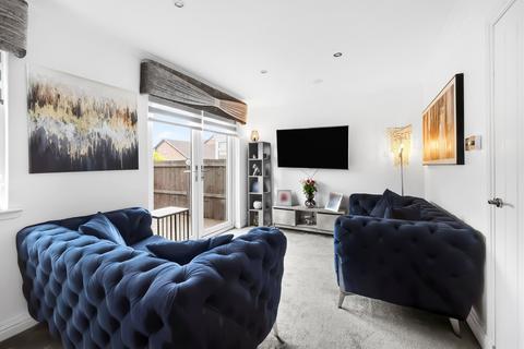 3 bedroom terraced house for sale, Queens Court, Irvine