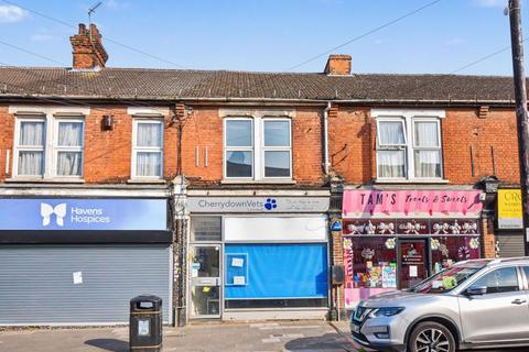 1 bedroom flat for sale, 12A King Street, Stanford-le-Hope, Essex, SS17 0HL