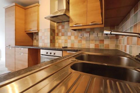 2 bedroom flat for sale, Sanders Place, Walsworth Road, Hitchin