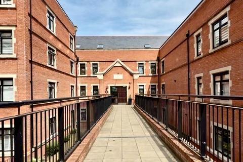 3 bedroom penthouse for sale, Marlborough Drive , Bushey WD23