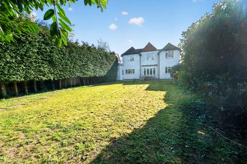 4 bedroom detached house for sale, Amersham Road, Beaconsfield, HP9