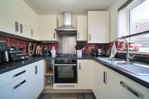 3 bedroom semi-detached house for sale, Teachers Way, Melksham SN12