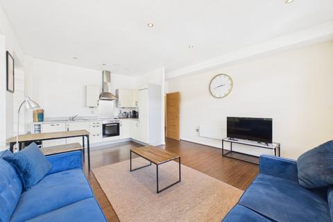 2 bedroom flat for sale, O'Gorman Avenue, Farnborough, Hampshire, GU14
