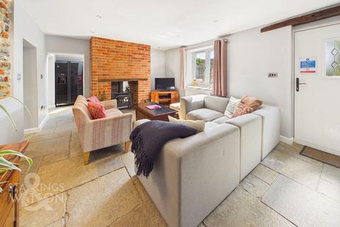 2 bedroom semi-detached house for sale, Walcott Road, Bacton, Norwich