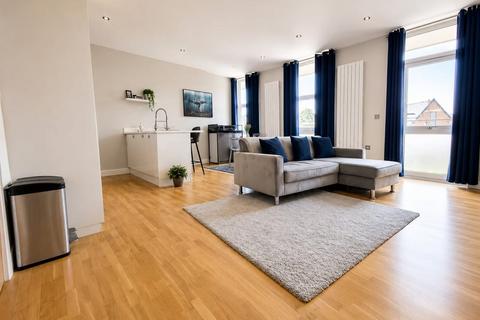 2 bedroom flat for sale, Riverside House, Furlong Road, Bourne End, SL8
