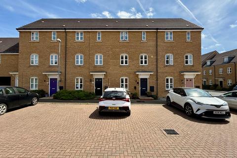 4 bedroom terraced house for sale, Banks Crescent, Stamford
