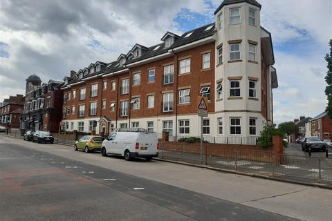 2 bedroom apartment for sale, Laygate, SOUTH SHIELDS