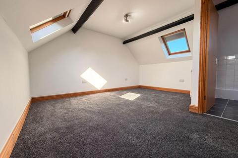 undefined, Cheltenham Road, Gloucester, GL2