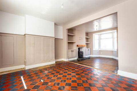2 bedroom terraced house for sale, East Grove, Rushden NN10