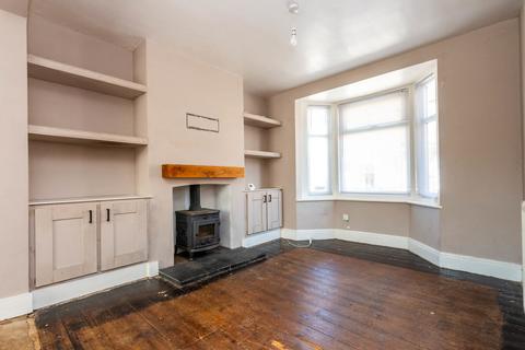 2 bedroom terraced house for sale, East Grove, Rushden NN10