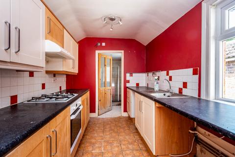 2 bedroom terraced house for sale, East Grove, Rushden NN10