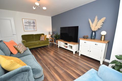 4 bedroom detached house for sale, Hughes Lane, Malpas