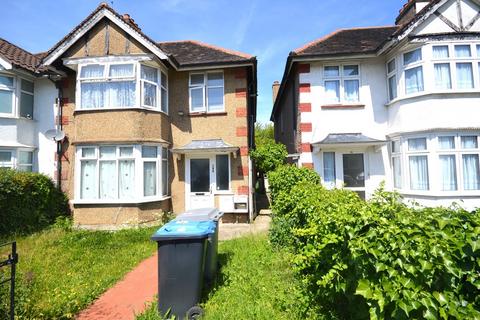 1 bedroom ground floor maisonette for sale, Logan Road, Wembley