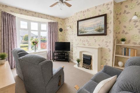 2 bedroom semi-detached bungalow for sale, Southlands Grove, Thornton, Bradford