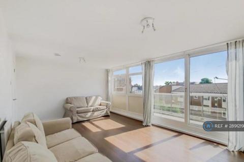 4 bedroom flat to rent, Dale Court, Kingston Upon Thames, KT2