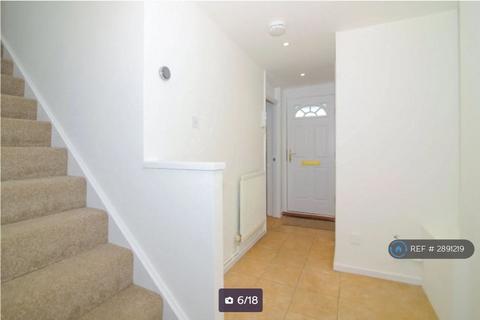 4 bedroom flat to rent, Dale Court, Kingston Upon Thames, KT2